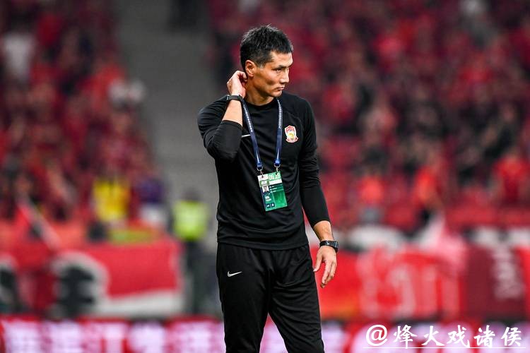邵佳一动手了！国足争亚洲杯冠军，7人表现惊艳有望递补进国家队